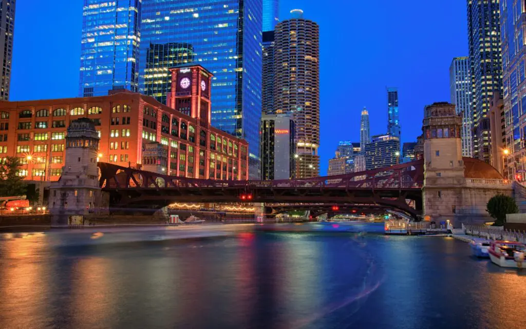 Chicago River and downtown towers at dusk